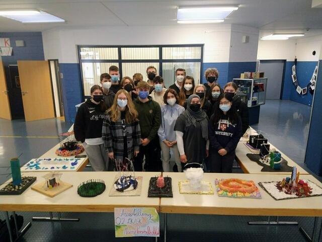 Kunstkurs der Jahrgangsstufe 12 des Marie-Curie-Gymnasiums Bönen | Foto: MCG Bönen