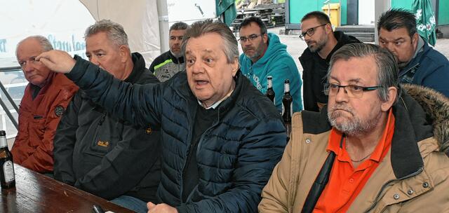 Zustimmung zu den Umzugsplänen sieht anders aus!