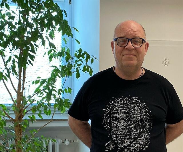 Die „Flammen der Hoffnung“ werden bei Einbruch der Dunkelheit von Ralf Heuberg.
Foto: Heuberg privat