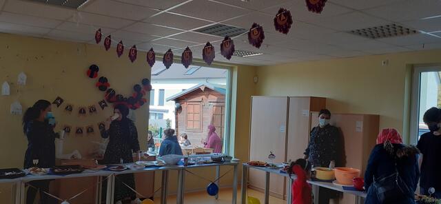 Eine Fotostrecke der Feier: Kindergarten Emek feiert Ramadan ende