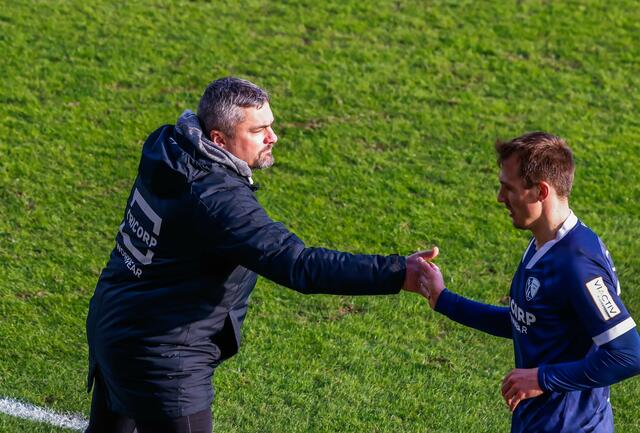VfL-Trainer Thomas Reis hat Robert Tesche für das Spiel gegen Bielefeld eine Einsatzgarantie gegeben.