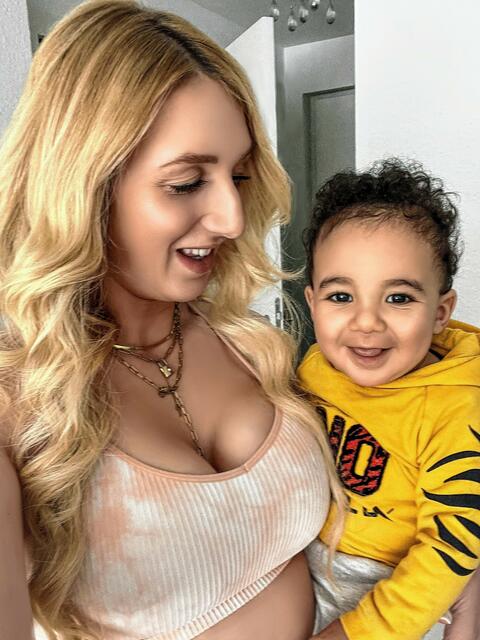 Der Lokalkurier wünscht allen Mamas einen schönen Muttertag!