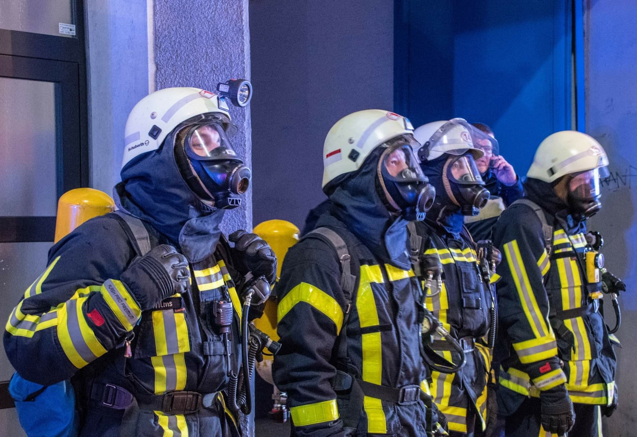 Feuerwehreinsatz in Bochum: Tragischer Wohnungsbrand fordert einen ...