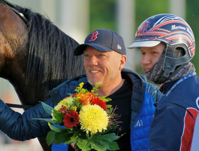 Siegerehrung für Marciano Hauber, links Robin Goudsblom