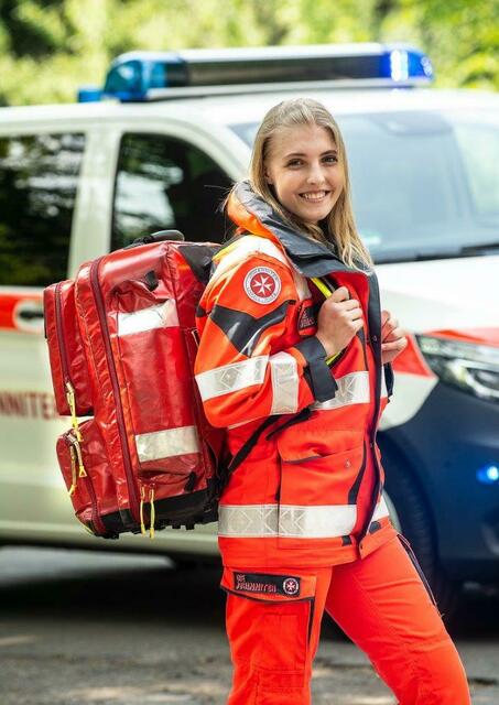 FSJler erhalten eine kostenlose Grundausbildung zum Rettungshelfer. | Foto: JUH Essen