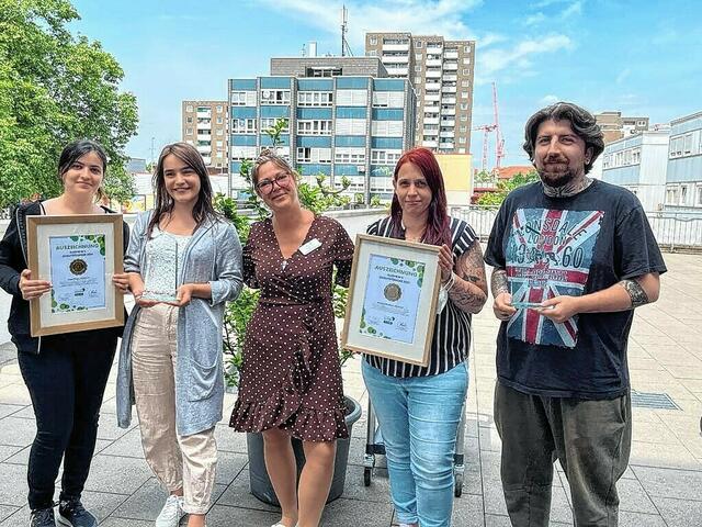 Alloheim Senioren-Residenz Monheim erhielt den begehrten Qualitätsaward.Foto: Caroline Heyde