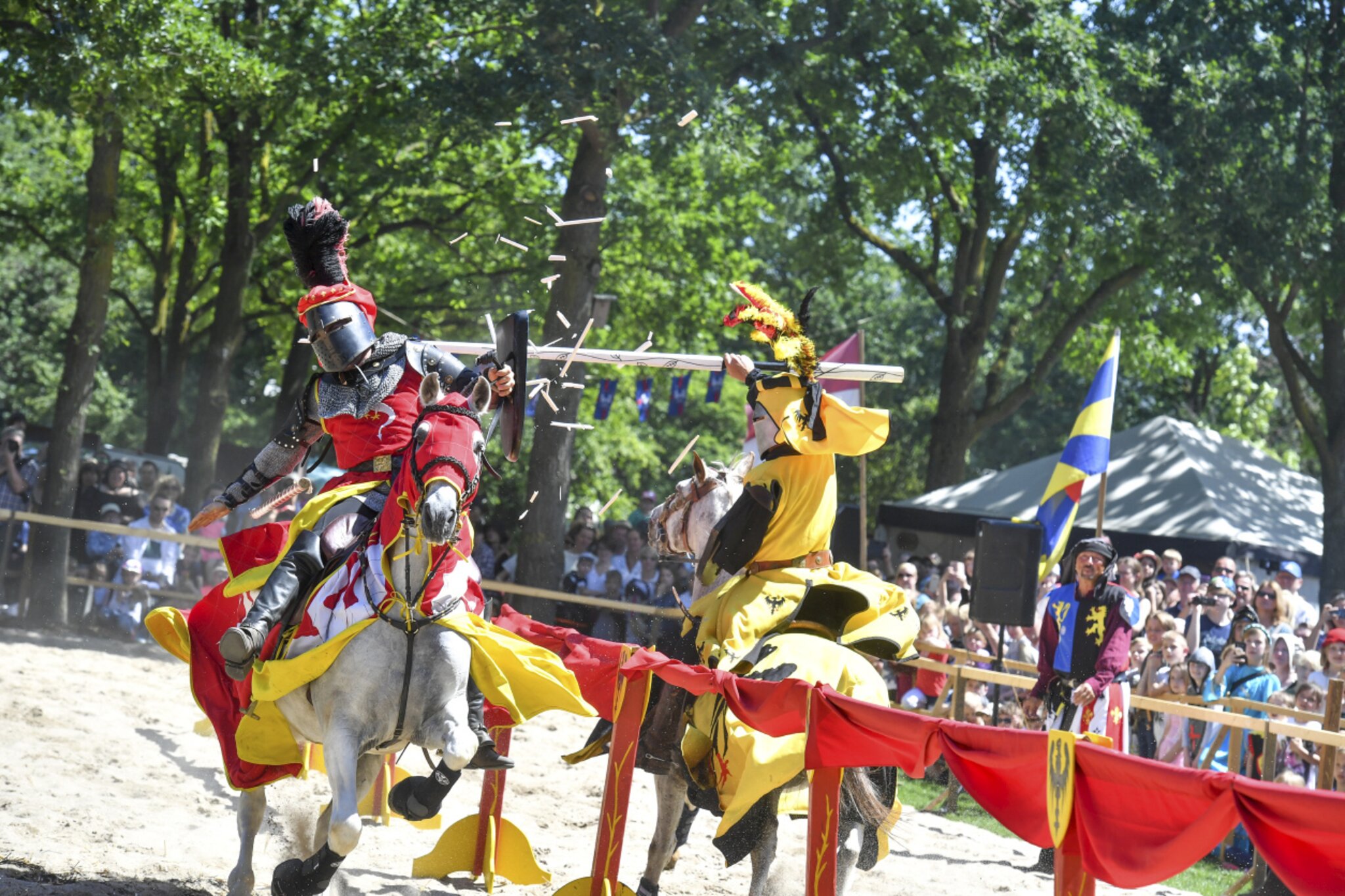52+ Pfingst-Spektakulum Müga Mülheims Garten An Der Ruhr 9 Juni,