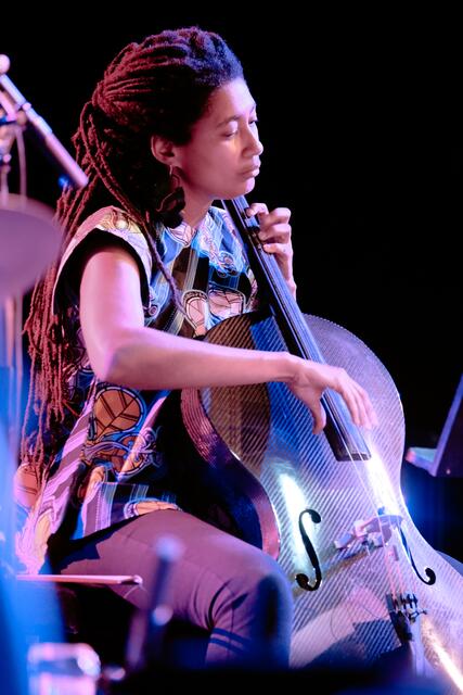 Die Improviser in Residence Tomeka Reid | Foto: Kristina Zalesskaya @mœrs festival