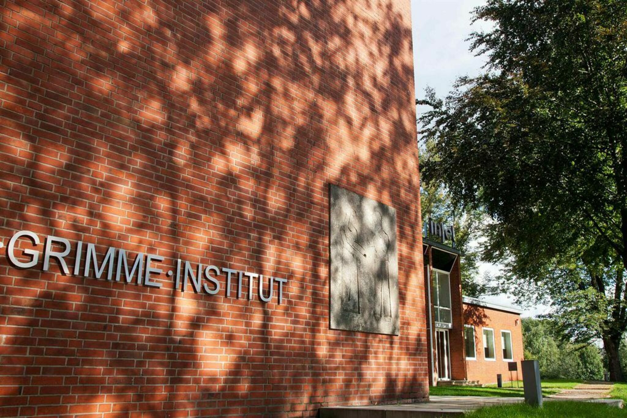 BertDonneppPreis 2022 in Marl geht an die Journalistin und Autorin