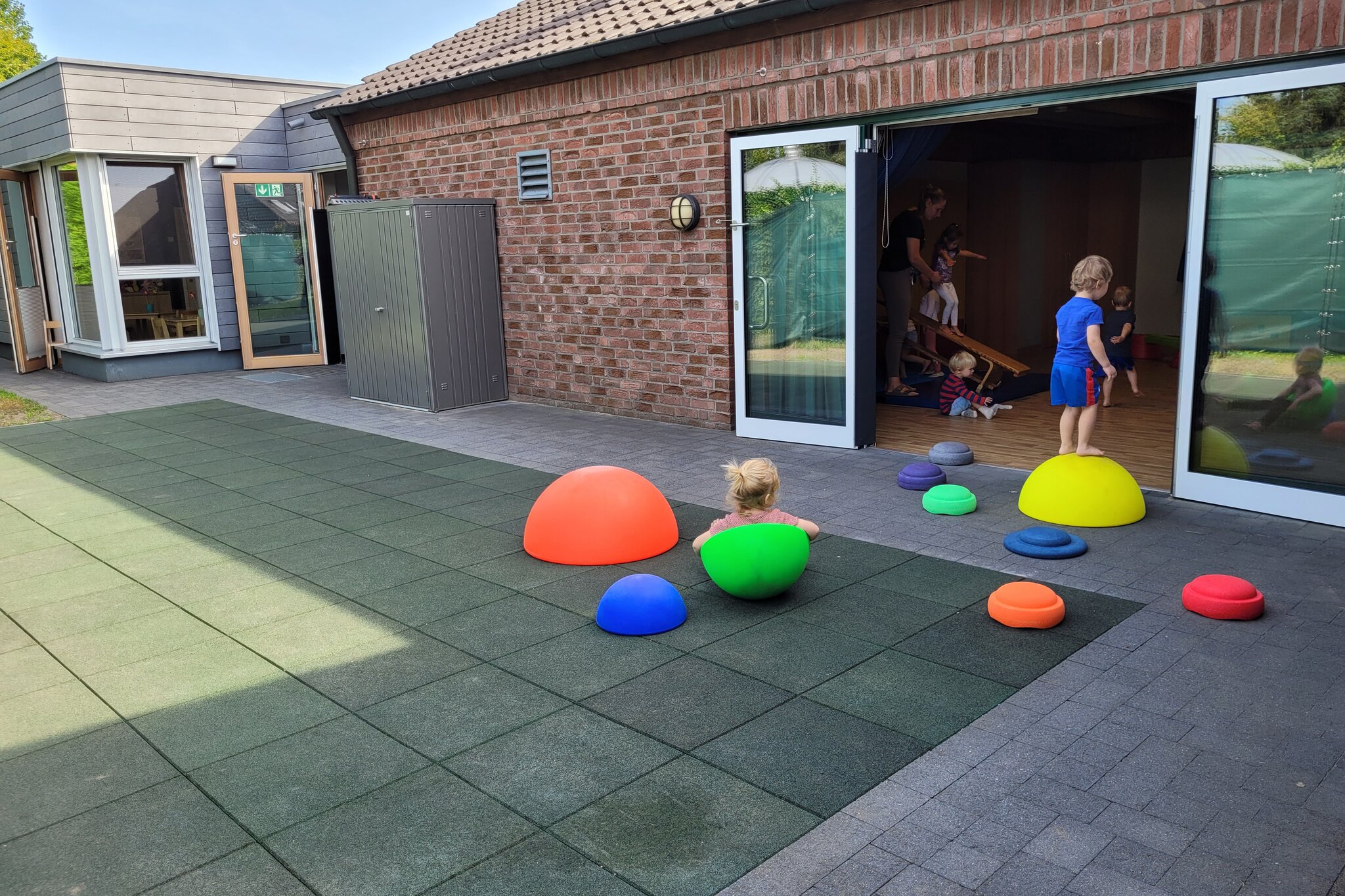 Kindergarten Hamminkeln Spielplatz Bewegung Kinder: Neue Außenanlage