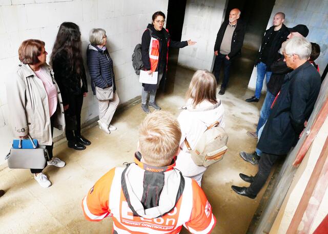 Auch ein Rundgang durch den Rohbau stand auf dem Programm. | Foto: Kirchenkreis Essen/Stefan Koppelmann