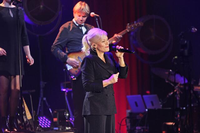 Ina Müller &amp; Band die Perle Hamburgs im tiefen Westen live on tour | Foto: Ulrich Rabenort