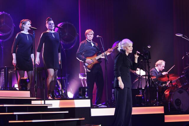 Ina Müller &amp; Band die Perle Hamburgs im tiefen Westen live on tour | Foto: Ulrich Rabenort