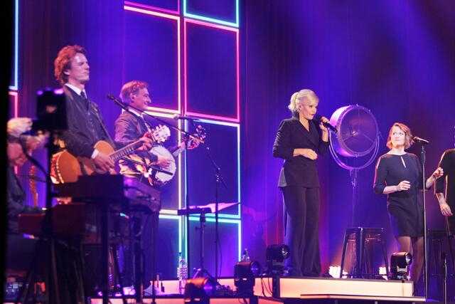 Ina Müller &amp; Band die Perle Hamburgs im tiefen Westen live on tour | Foto: Ulrich Rabenort