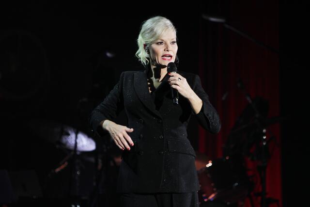 Ina Müller &amp; Band die Perle Hamburgs im tiefen Westen live on tour | Foto: Ulrich Rabenort