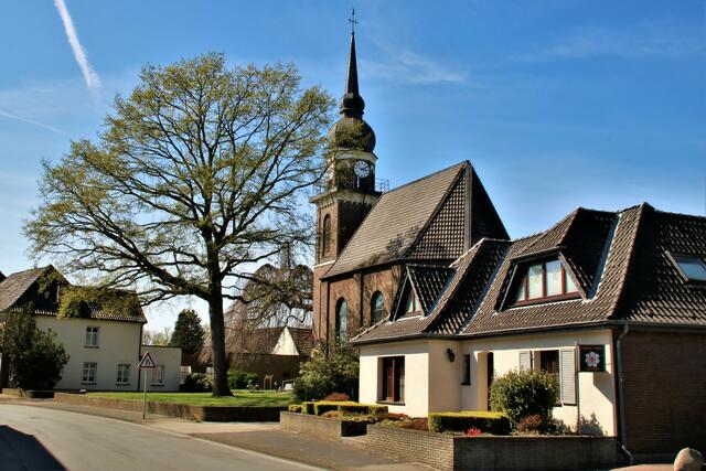 Kirche in Ringenberg