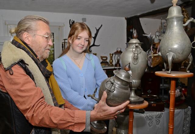 Alte Bergische Dröppelminas in verschiedenen Größen | Foto: Horst Nauen