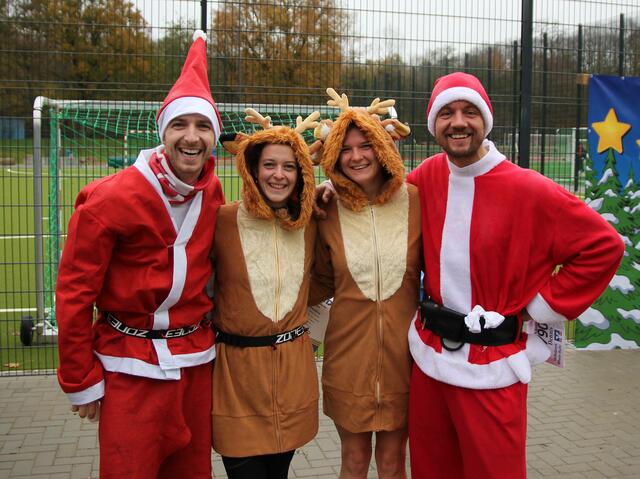 Tolle Kostüme sind traditionell beim Nikolauslauf erwünscht! | Foto: Oliver Schillinger