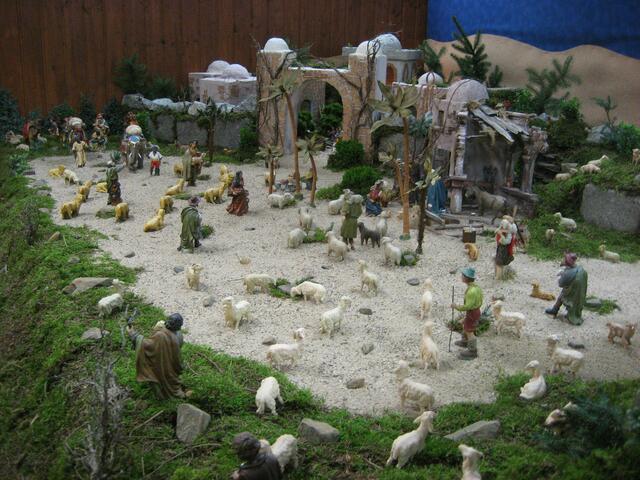 In den Jahren 2009 und 2010 baute Ulrich Ostermann eine Orientalische Krippenlandschaft mit der Stadt Bethlehem.