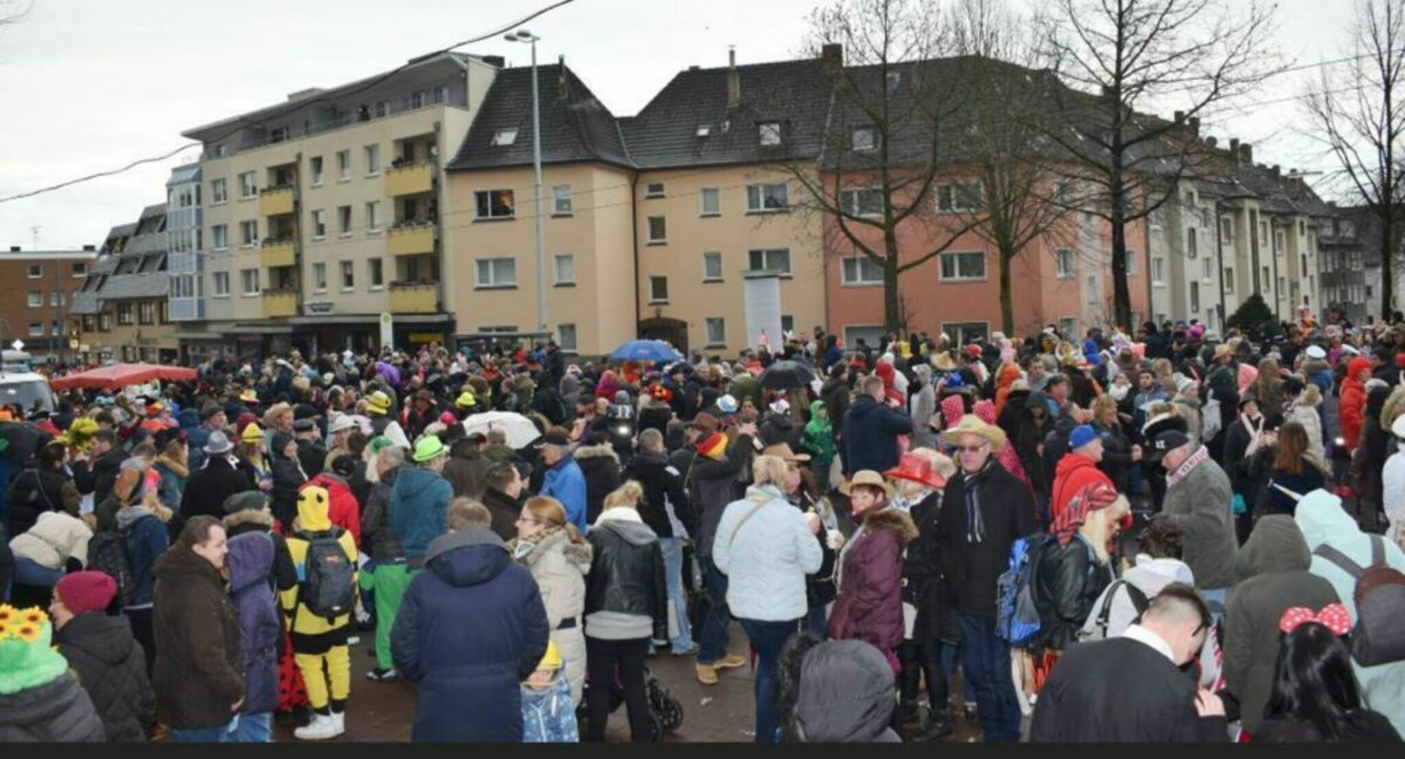 Festausschuß Wattenscheider Karneval: Karnevalsumzug von Günnigfeld bis