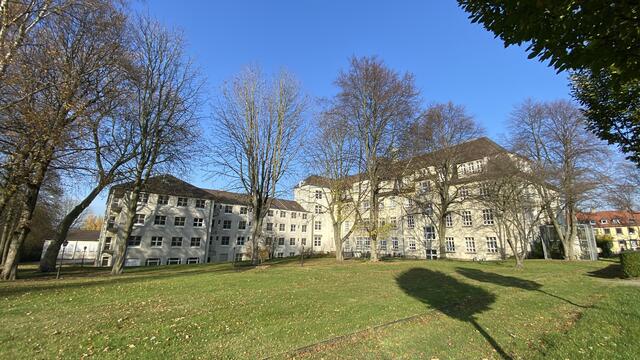 Gerther Krankenhaus und modernen Erweiterungsbau, abgerissen 2021- Foto von 2019