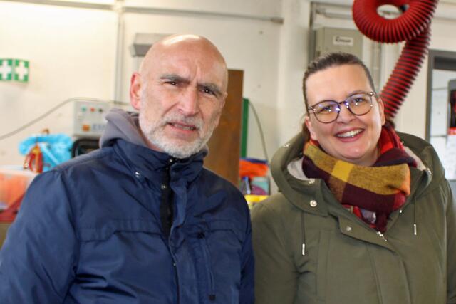 Schulleiter der Schillerschule Matthias Landsberg und Schulleiterin der Sonnenschule Svenja Nuhija 
 | Foto: © Jürgen Thoms 