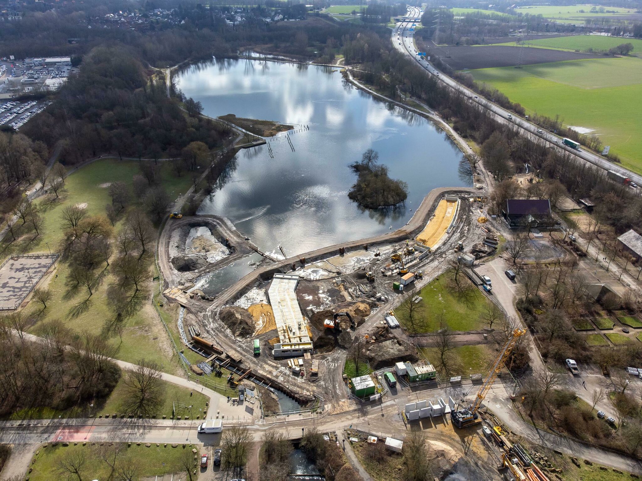 Stadt Bochum: Gestaltung der Promenade Ümminger See und Renaturierung ...
