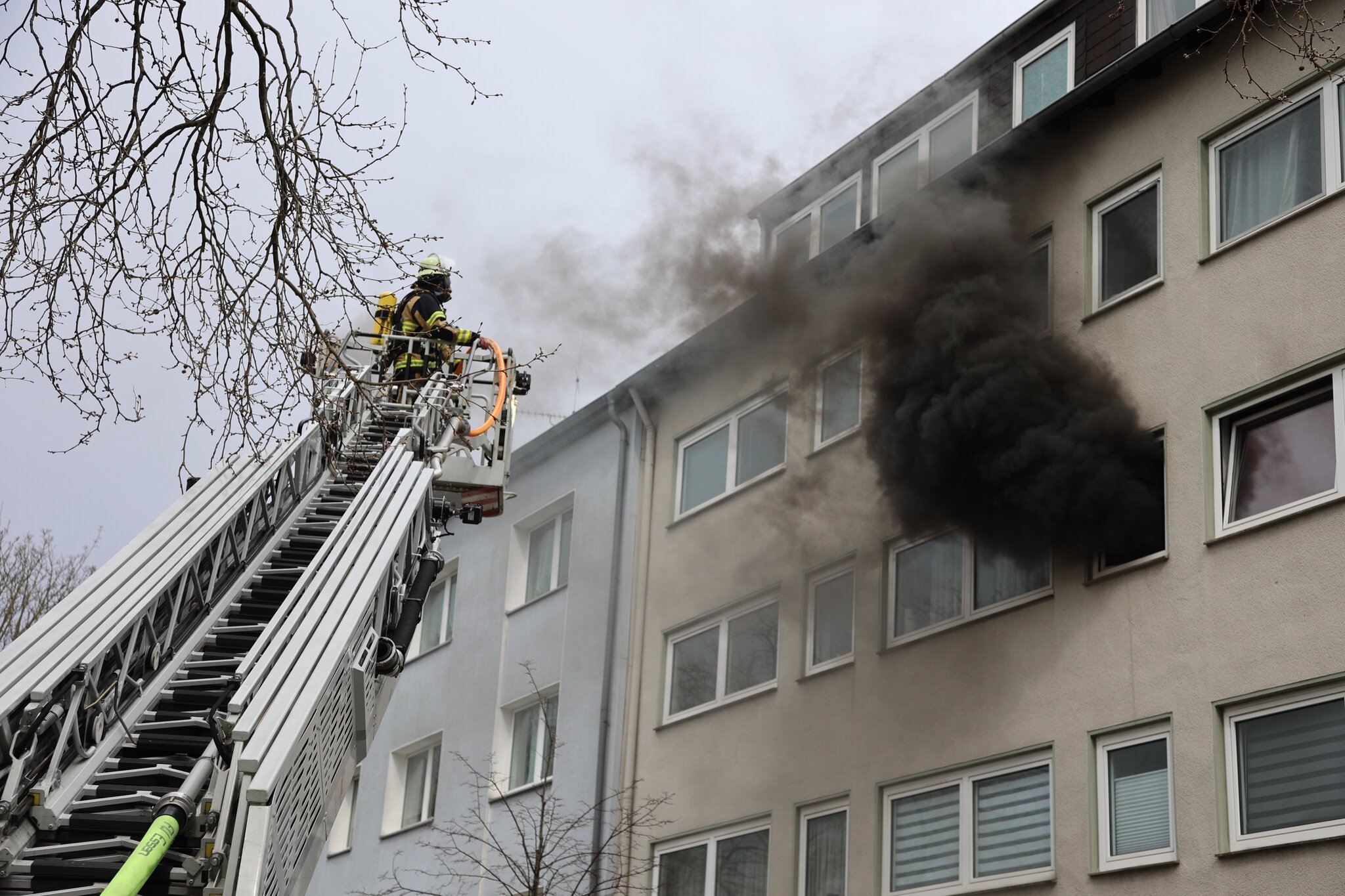 Millionenschaden Nach Brand In Auricher Café – Ursache Wohl In Der Küche - jar1zih