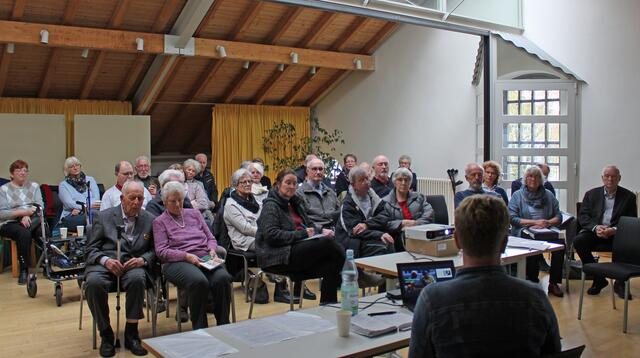 Aus der Serie der Veranstaltung:  Pflege bestmöglich gestalten und organisieren - Parkinson Forum e. V., Unna | Foto: © Jürgen Thoms 
