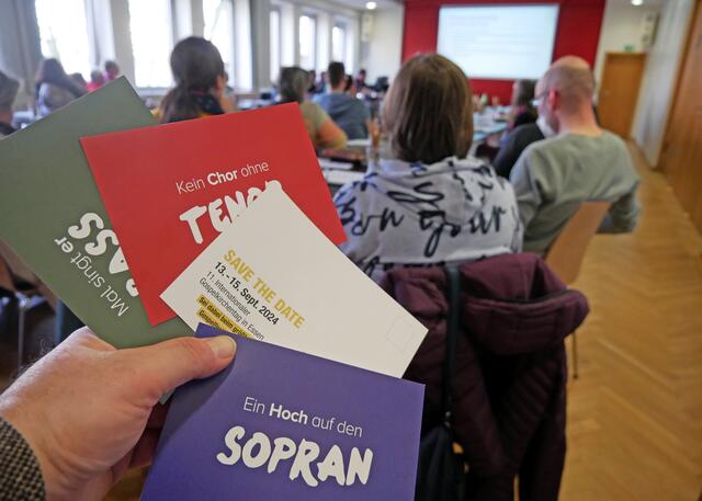 Mit einer Postkartenserie wirbt die Creative Kirche für den Gospelkirchentag in Essen. | Foto: Kirchenkreis Essen/Stefan Koppelmann