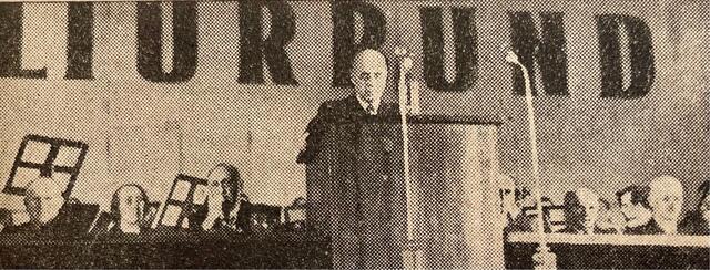 Podium und Eröffnungsrede in Berlin | Foto: Kulturbund
