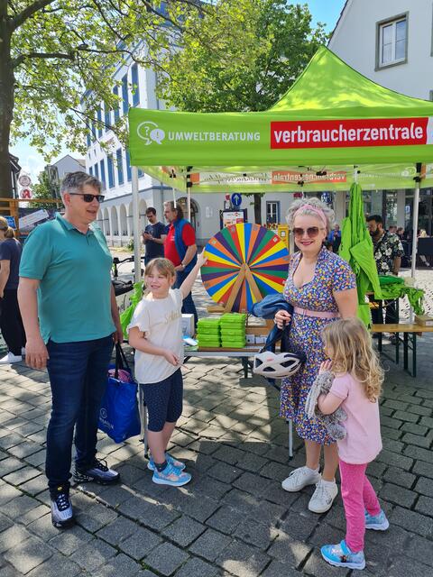 Familienausflug zum Muttertag: Familie Bartosch kamen unter u.a. zum alten Markt um zu gucken und sich zu informieren.