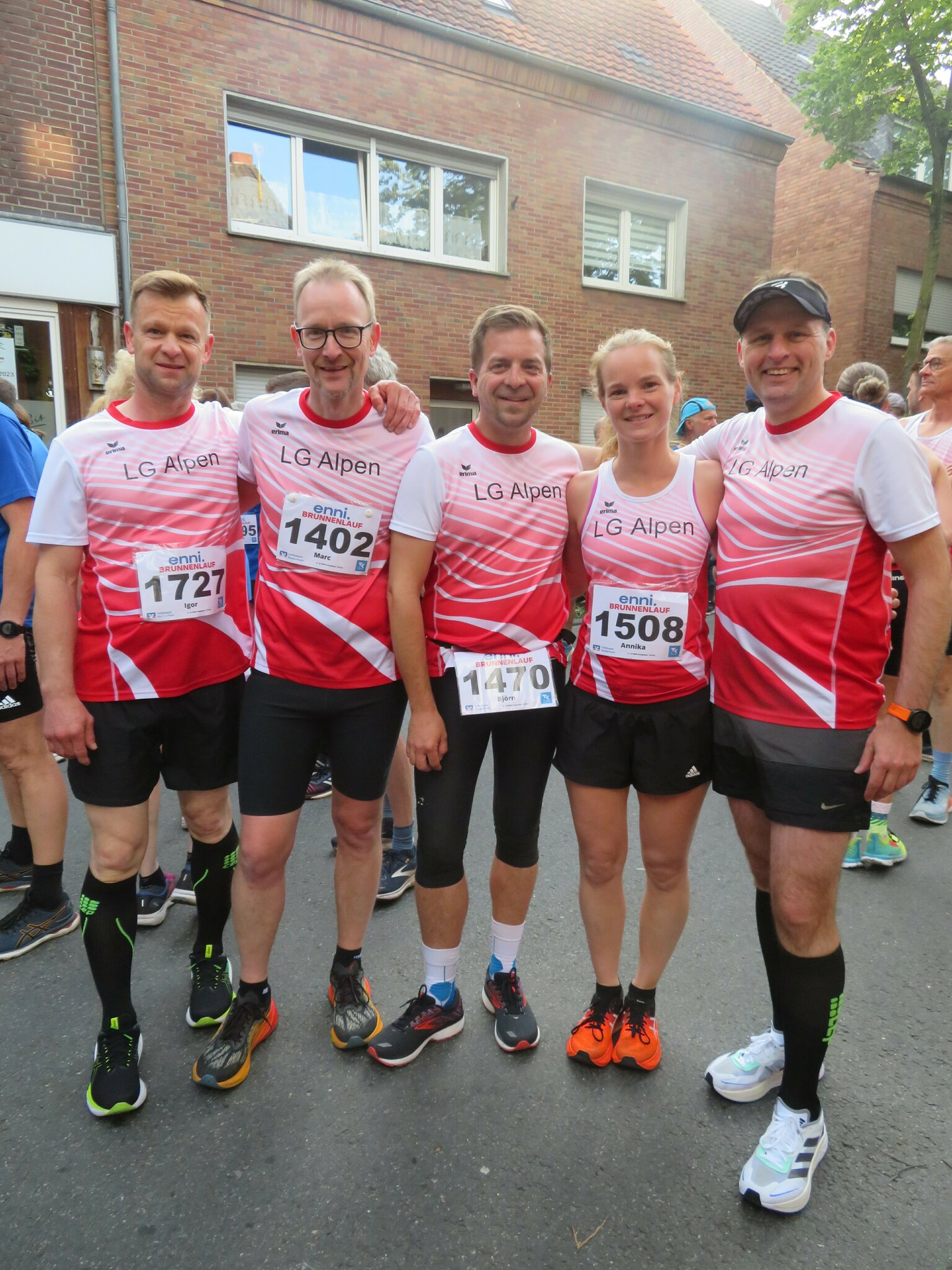 Der 36. Brunnenlauf in Sonsbeck: Hier ist erst einmal eine kleine, aber feine Fotogalerie ...
