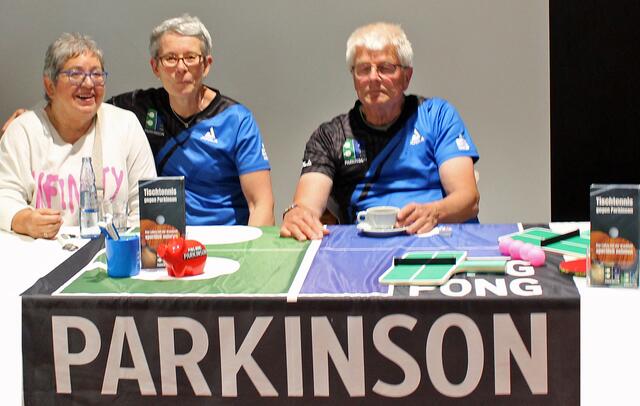 Am Infostand beim 8. Hiltruper Parkinson-Tag | Foto: © Jürgen Thoms  