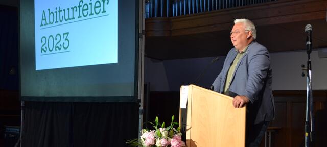 Den Abschluss bildete die Rede von Frank Börner, Duisburger SPD-Abgeordnete, die besonders beeindruckend war. | Foto: Thomas Facklam