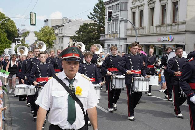 Titel: Kamper Trompetter Korps.
Foto aus Story: „Nachricht: IBSV Schützenfest in Iserlohn.

Foto Impressionen aus großem Festzug vom IBSV Schützenfest 2023 in Iserlohn.“ | Foto: Jörg Schubert - #schubertj73