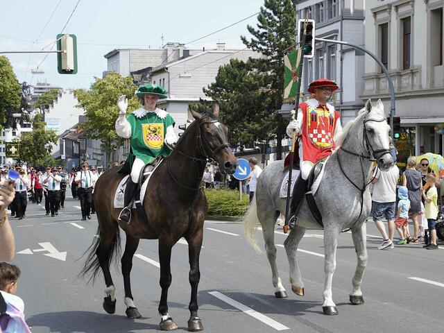 Titel: Foto 6
Foto aus Story: „Nachricht: IBSV Schützenfest in Iserlohn.

Foto Impressionen aus großem Festzug vom IBSV Schützenfest 2023 in Iserlohn.“ | Foto: Jörg Schubert - #schubertj73