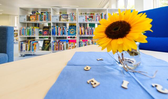 Stadtteilbibliothek Oberhausen Wiedereröffnung der Stadtteilbibliothek