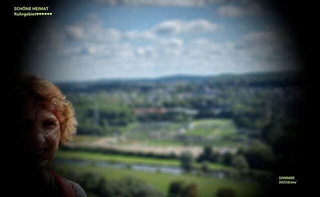 smile... Spielereien ♥:-) ♥
auf der Isenburg bei Hattingen