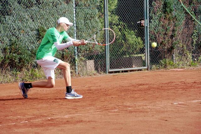 Julius Seitz, eingesetzt an Position vier. Bei den Spielen der Westfalenligagruppe, beim Endspiel um die Westfalen-Meisterschaft, im Halbfinale und Endspiel der NRW-Meisterschaft siegte er in allen neun Einzelspielen.