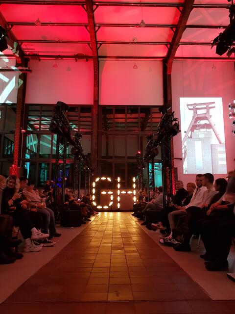 Gleich geht´s los: "Grubenhelden" zeigen die erste "Zollverein-Kollektion" 