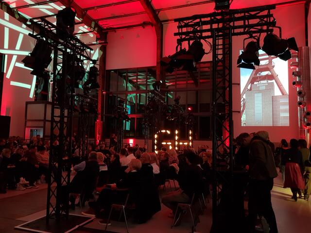 Alle sind gespannt...