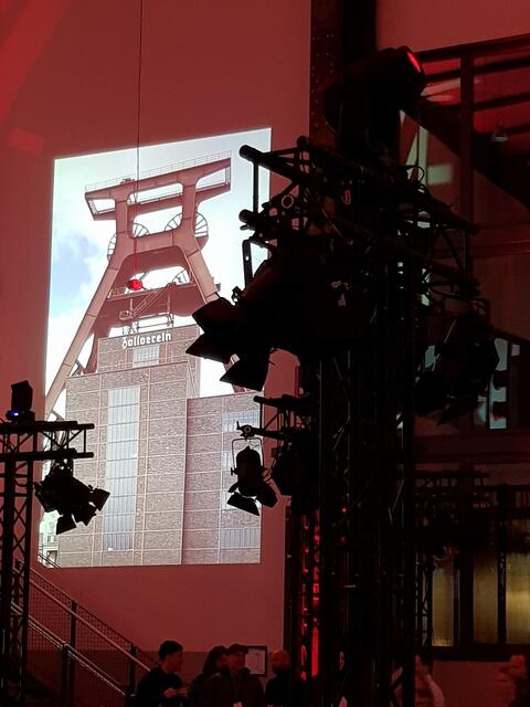 Modelabel "Grubenhelden" und die Stiftung Zollverein zeigen die erste "Zollverein-Kollektion" in einer Fashion-Show 