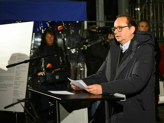 Oberbürgermeister Thomas Kufen hielt eine beeindruckende Rede | Foto: Uwe Klein
