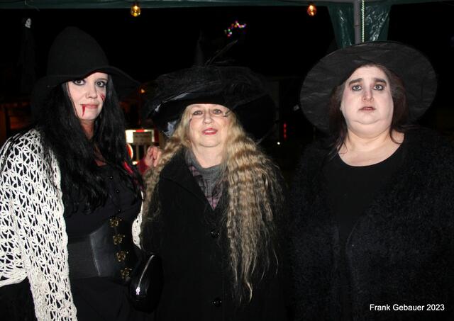 Hexen und Vampire  | Foto: Frank Gebauer