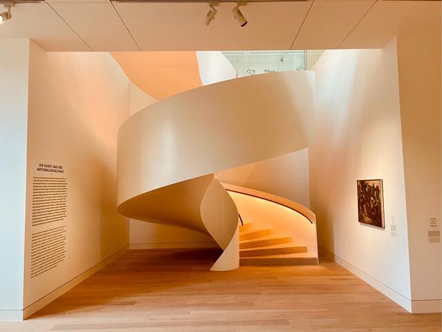 Ein Hauch von "Guggenheim" - die neue Wendeltreppe im Kunstpalst Düsseldorf | Foto: Mülheimer Kunstverein und Kunstförderverein KKRR