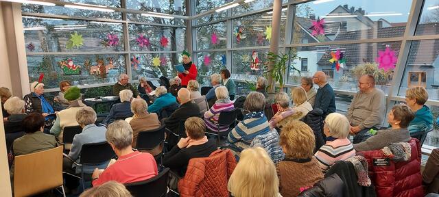 … im Wintergarten der Bibliothek Brackel.