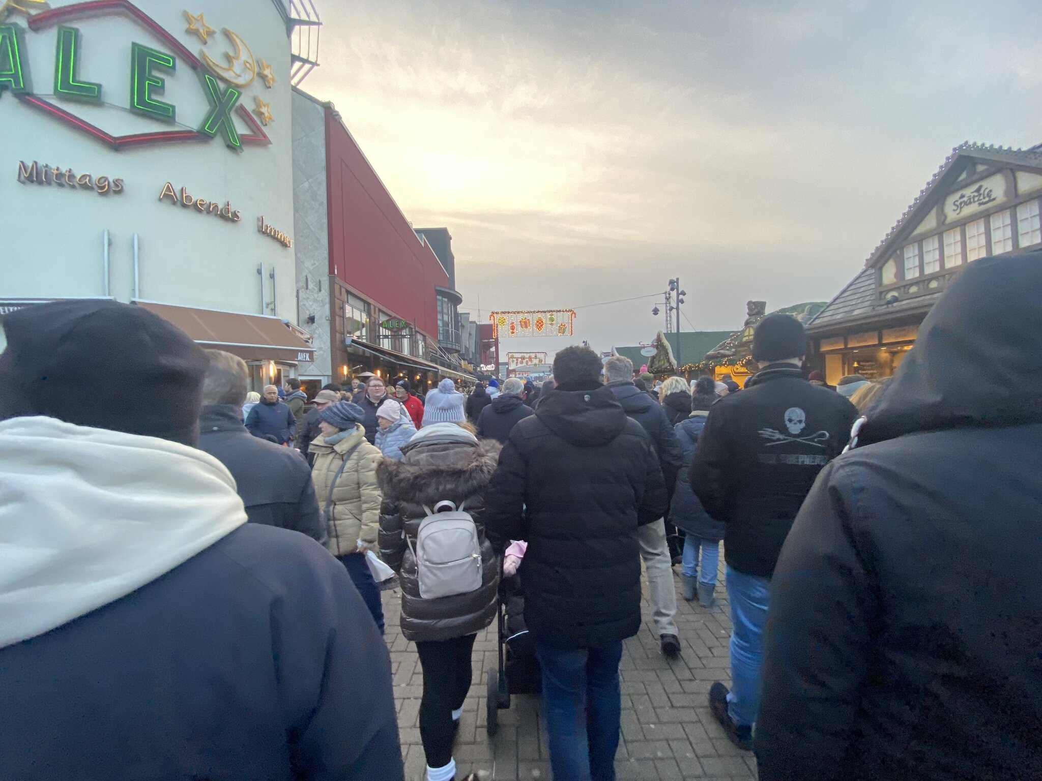 Oberhausen Stimmungsvoller Weihnachtsmarkt bei CentrO lockt mit