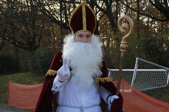 Nur echt mit der Bischofsmütze: Der Nikolaus | Foto: Carina Fileccia