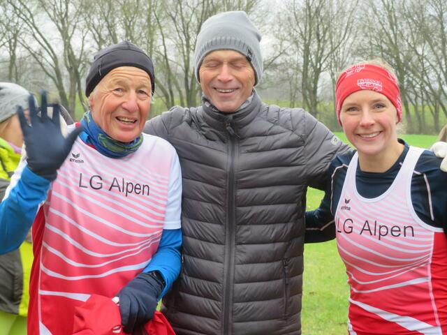 Leider hast du, lieber LG-Chef Günter gerade deine Augen geschlossen! Wenn du möchtest, lösche ich das Foto gern! 